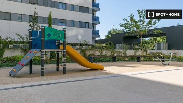 Piso en alquiler de 3 dormitorios en Valdebebas, Madrid