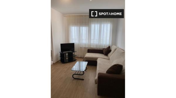 Apartamento de 3 dormitorios en alquiler en Sabadell, Barcelona.