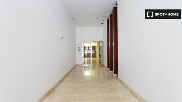 Apartamento de 2 dormitorios en alquiler en Goya, Madrid