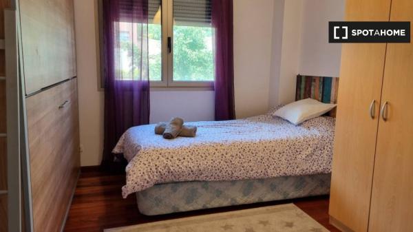 Apartamento de 2 dormitorios en alquiler en Santander, Santander