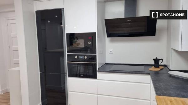 Apartamento de 2 dormitorios en alquiler en Santander, Santander