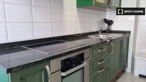 Apartamento de 2 dormitorios en alquiler en Santander, Santander