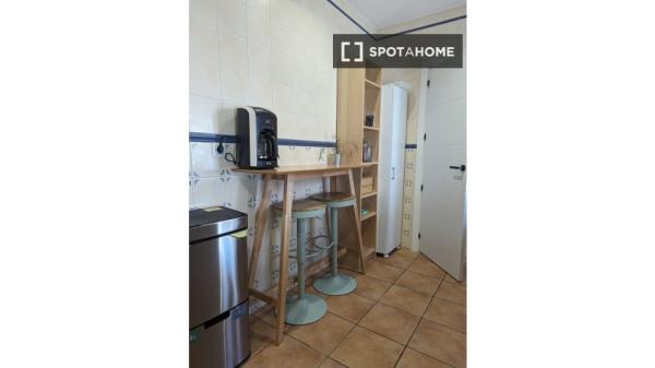 Apartamento entero de 3 dormitorios en Sevilla