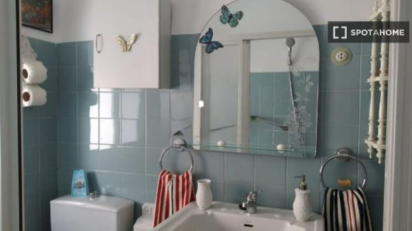 Apartamento de 3 dormitorios en alquiler en Nervión, Sevilla