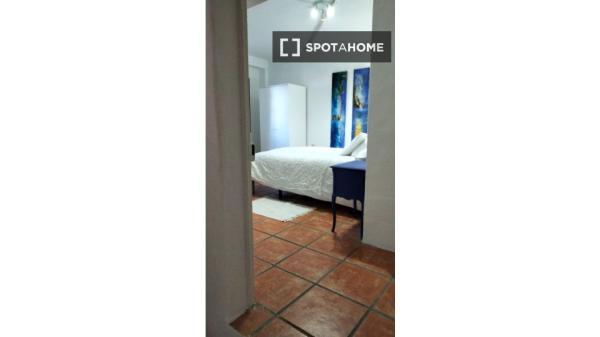 Apartamento de 1 dormitorio en alquiler en Alfacar, Granada