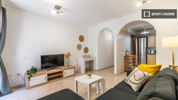 Apartamento completo de 2 dormitorios en Santa Cruz de Tenerife