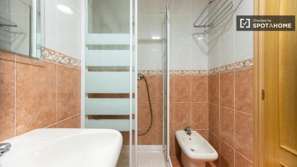 Apartamento de 2 dormitorios en Valencia, Valencia