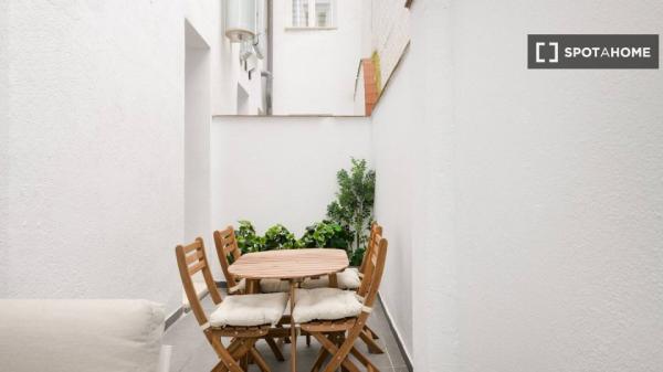 Apartamento de 2 dormitorios en alquiler en Salamanca, Madrid