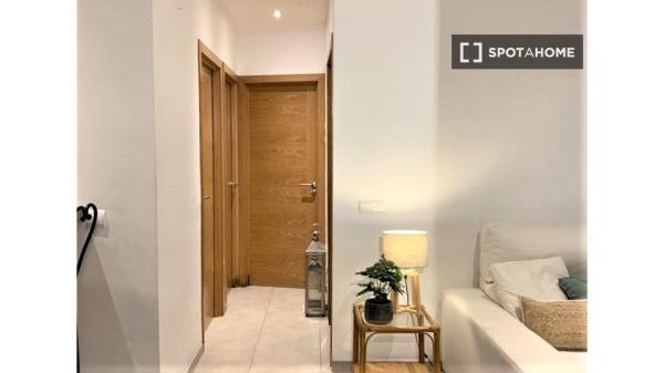 Apartamento de 3 habitaciones en alquiler en El Molinar, Palma