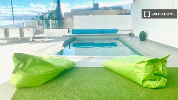 Increíble casa de 3 dormitorios con piscina para personas en Tenerife