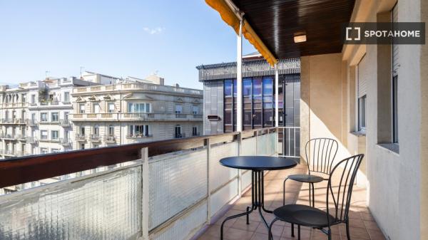 Apartamento amueblado moderno en Sant Gervasi