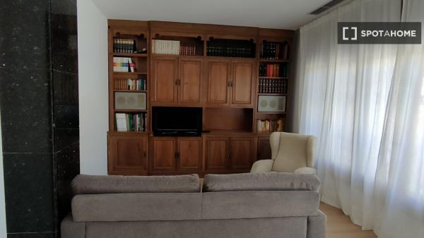 Chambre en colocation à L'Hospitalet de Llobregat