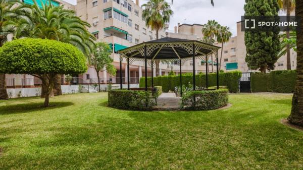 Apartamento estudio en alquiler en El Romeral, Málaga