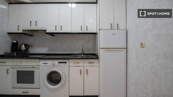 Piso completo de 1 dormitorio en Bilbao