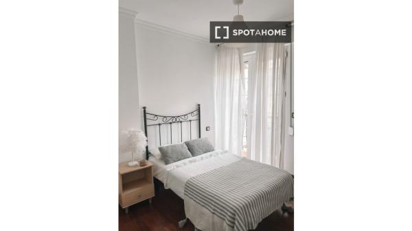 Apartamento entero de 2 dormitorios en Santander