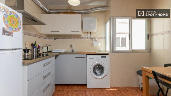 Piso de 3 habitaciones en alquiler en Valencia