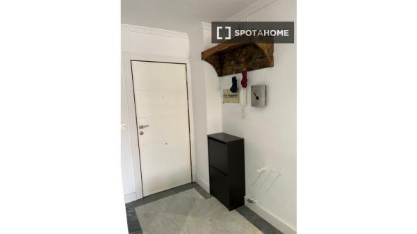 Piso en alquiler de 3 habitaciones en Realejo-San Matías, Granada