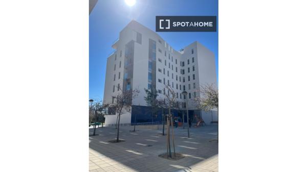 Apartamento de 1 dormitorio en alquiler en Benalua, Alicante