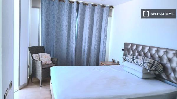 Apartamento de 2 dormitorios en alquiler en Las Palmas De Gran Canaria