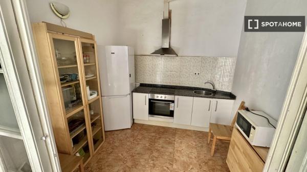 Apartamento entero de 3 habitaciones en Barcelona.