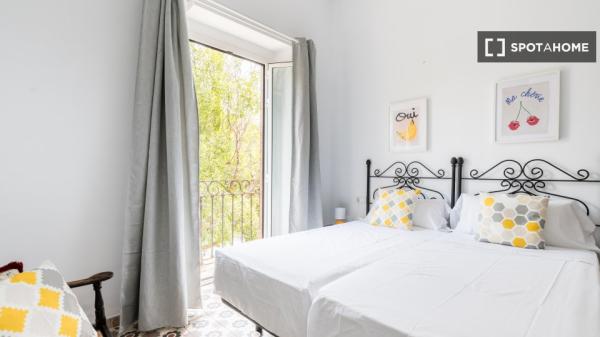 Apartamento de 2 dormitorios en alquiler en Triana, Sevilla