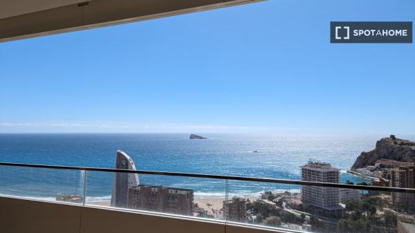 Apartamento entero de 2 dormitorios en Benidorm