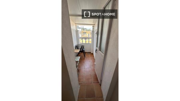 Apartamento de 2 habitaciones en alquiler en Málaga-Este, Málaga