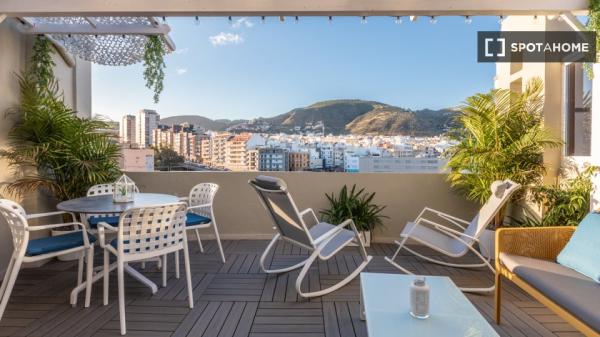 Apartamento de 2 dormitorios en alquiler en Santa Cruz De Tenerife