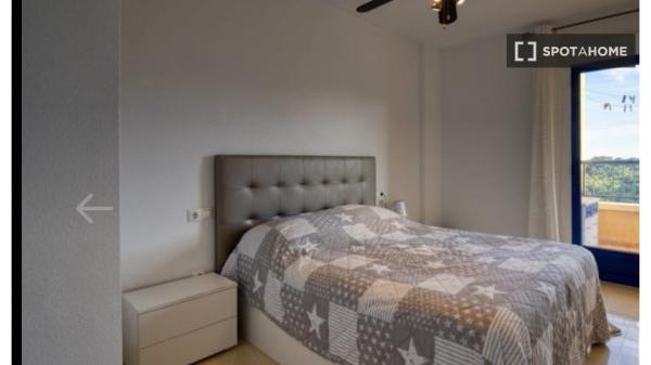 Piso entero de 3 habitaciones en Orihuela