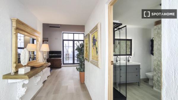 Apartamento completo de 3 dormitorios en Málaga