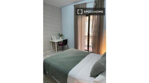 Chambre en colocation à Séville