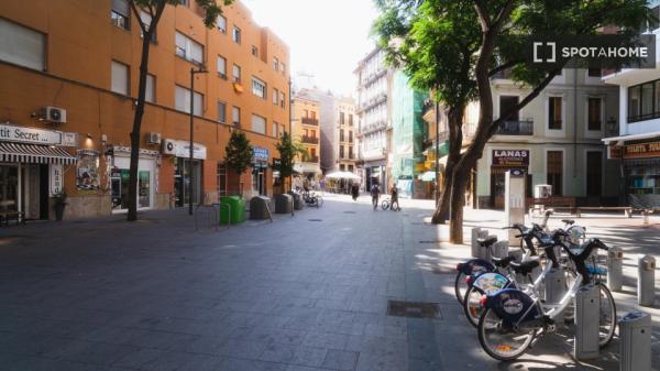 Estudio en alquiler en Ciutat Vella, Valencia