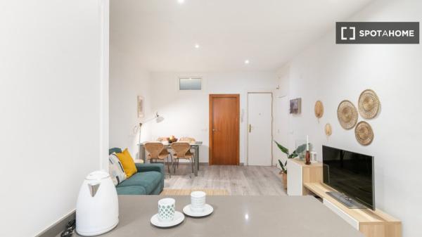 Apartamento amueblado moderno en el Born