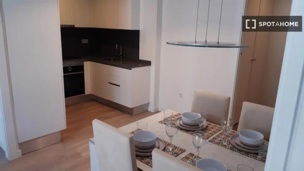 Apartamento de 2 dormitorios en alquiler en Barcelona