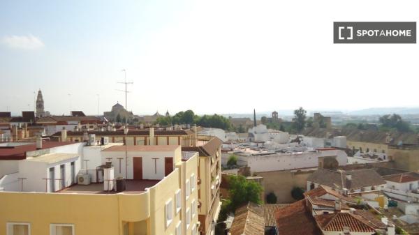 Habitación en piso compartido en Córdoba