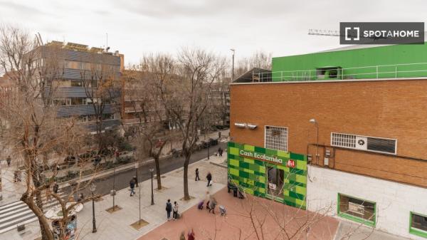 Excelente habitación en Villaverde, Madrid