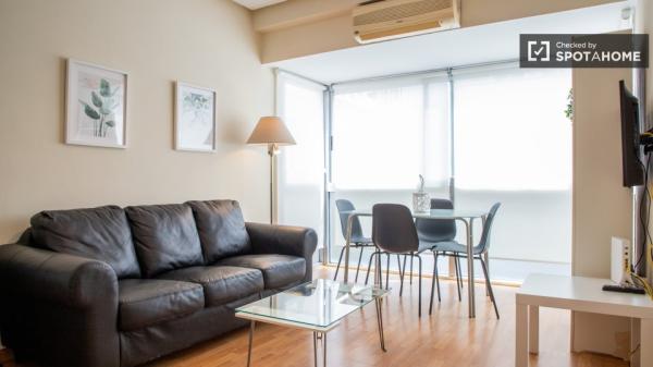 Amplio apartamento de 1 dormitorio en alquiler en Salamanca, Madrid