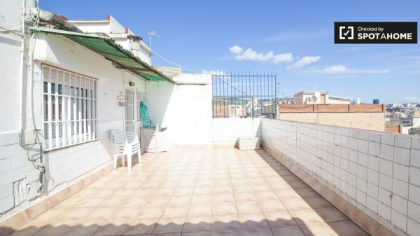 Luminoso apartamento de 4 dormitorios en alquiler en L'Hospitalet