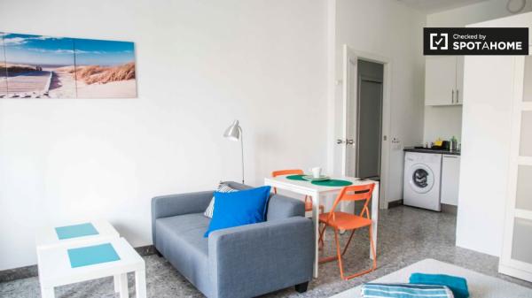 Apartamento estudio independiente en alquiler, Ciutat Vella