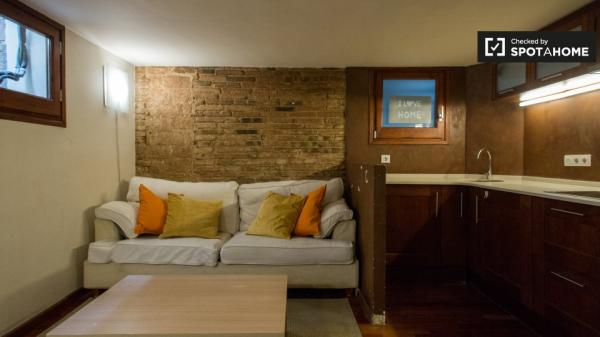 Elegante apartamento de 2 dormitorios en alquiler en Gràcia, Barcelona