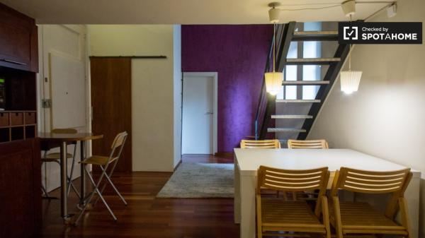 Elegante apartamento de 2 dormitorios en alquiler en Gràcia, Barcelona