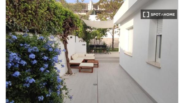 Casa de 4 habitaciones en alquiler en Ronda, Granada