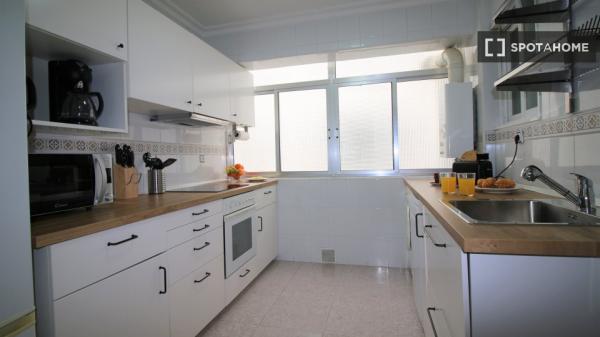 Apartamento entero de 3 dormitorios en Sevilla