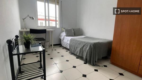 Habitación en piso compartido en Sevilla