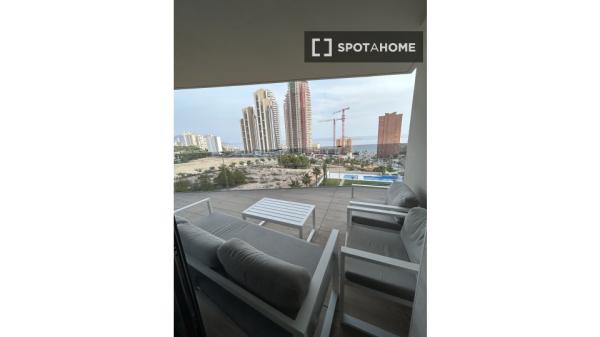 Apartamento entero de 2 dormitorios en Benidorm