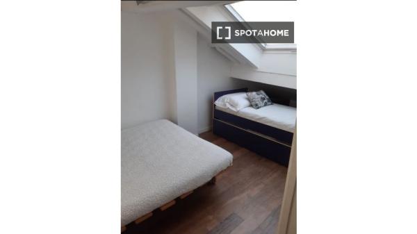 Apartamento completo de 2 dormitorios en Donostia