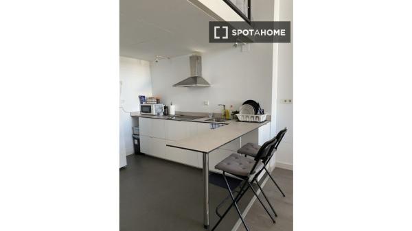 Apartamento entero de 1 dormitorio en València