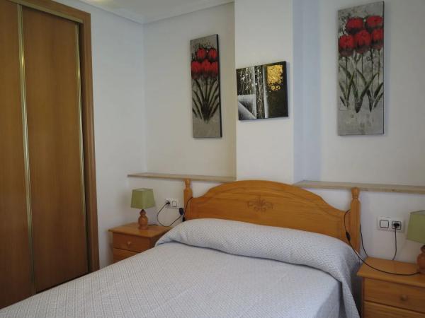 Piso en calle Villa Madrid, 31