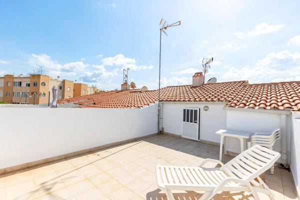 Casa independiente en avenida Jaca, 121