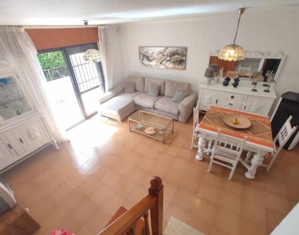 Chalet adosado en calle les Vinyes, 36